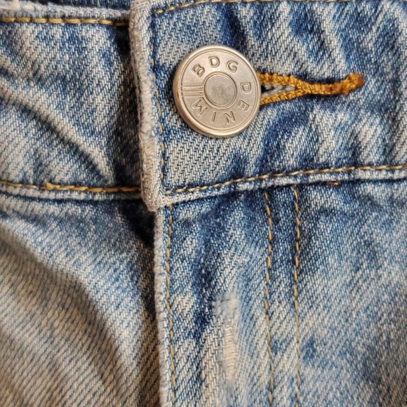 BDG Urban Outfitters Dolphin Low-Rise Denim Short 25W - Picture 4 of 7